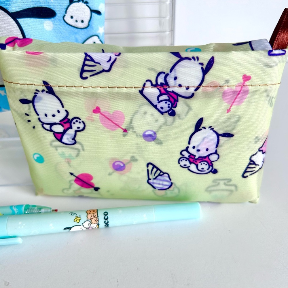 💙(POCH320) Pochacco Adorable 8-Piece Pencil Case Mini Bundle! - Picture 4 of 9